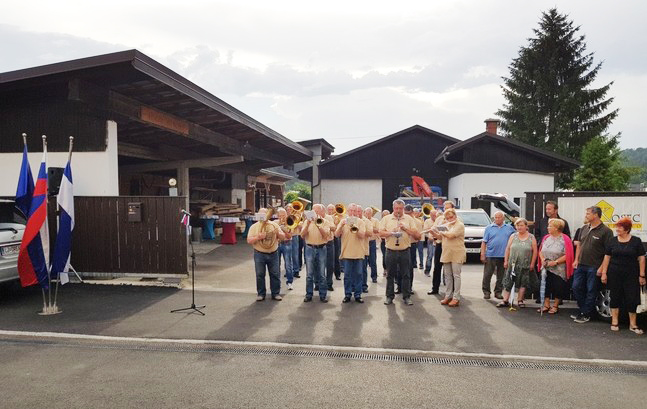 Ropretova_menges (1)