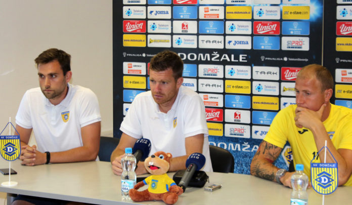 NK_Domzale_novinarska_Siroki