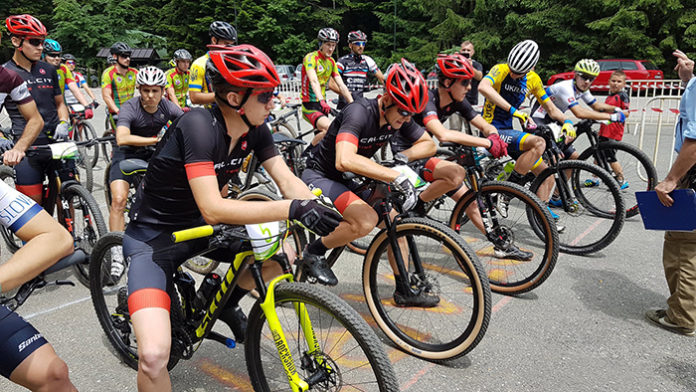 Calcit_Bike_team_Kozara (1)