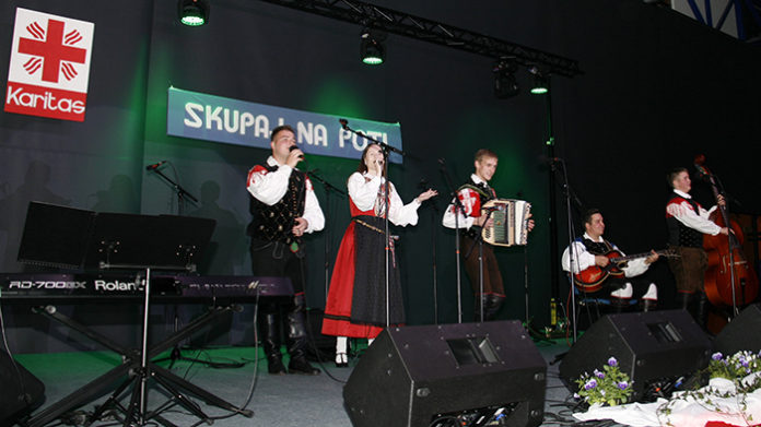 Skupaj_na_poti_2019 (1)