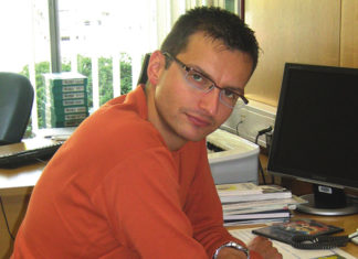 MARJAN ŠAREC, igralec in imitator