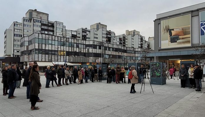 V Središču Domžal na ogled fotografska razstava Močvirje je vir moči
