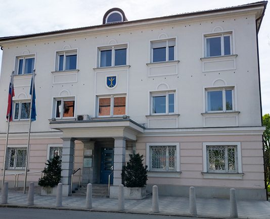 Informacija o aktualnih razpisanih javnih razpisih v občini Domžale