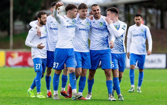 Domžale po izjemnem preobratu na koncu do točke proti Bravu