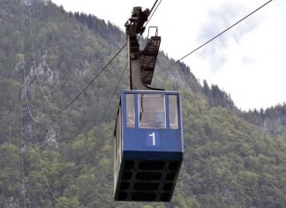 Velika planina: Obratovanje naprav začasno zaustavljeno