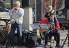 Martinovanje na domžalski tržnici v znamenju vina, dobre volje in glasbe