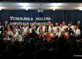 Šesti koncert »Tuhinjska dolina v pesmi in besedi« znova povezal domače ustvarjalce in občinstvo