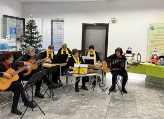 Članice in člani društva Lipa – cvetoči v srcu