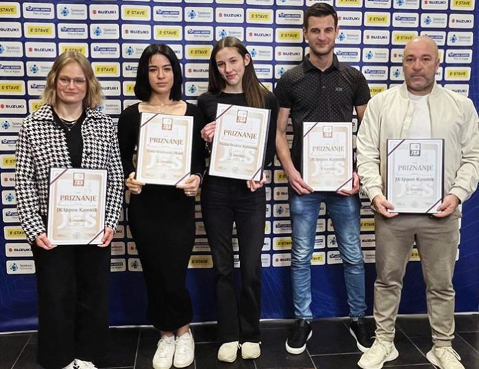 Judo klub Ippon Kamnik prejel kar 3 nagrade za najboljše ekipe, med posameznicami pa sta nagrado za Judoistki leta 2025 prejeli Haya Veinhandl Obaid in Nastja Drakšič Koštomaj (1)