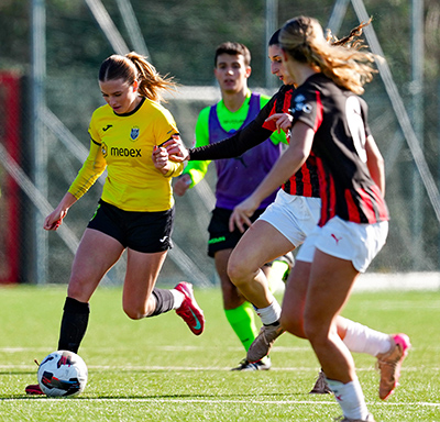 Radomljanke pred nadaljevanjem sezone remizirale z AC Milanom