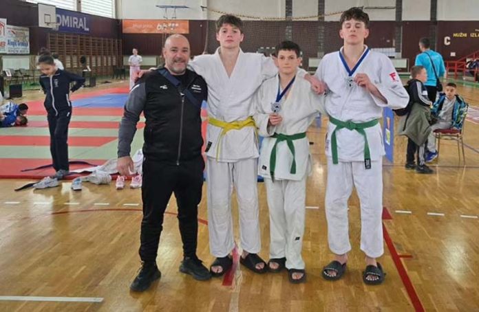 Uspešen nastop judoistov Judo kluba Ippon Kamnik na mednarodnem turnirju Sana Open 2026 v BIH (1)