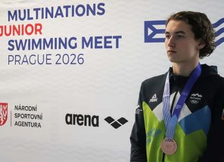 Calcitov plavalec Rok Vejnovič na zmagovalnih stopničkah v Pragi