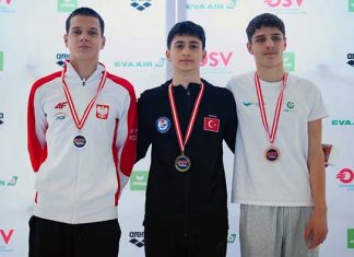 Calcitova plavalca Žiga Kugler in Neža Hren nastopila v Gradcu