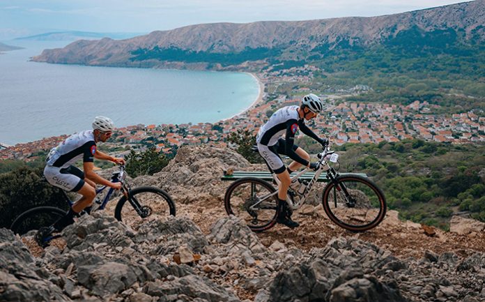 Uspešen tekmovalni vikend za Calcit Bike Team-Rok Naglič in Roko Fržop