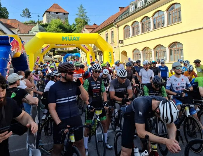 Edinstveni ALPE GRAN FONDO vabi kolesarje v Kamnik