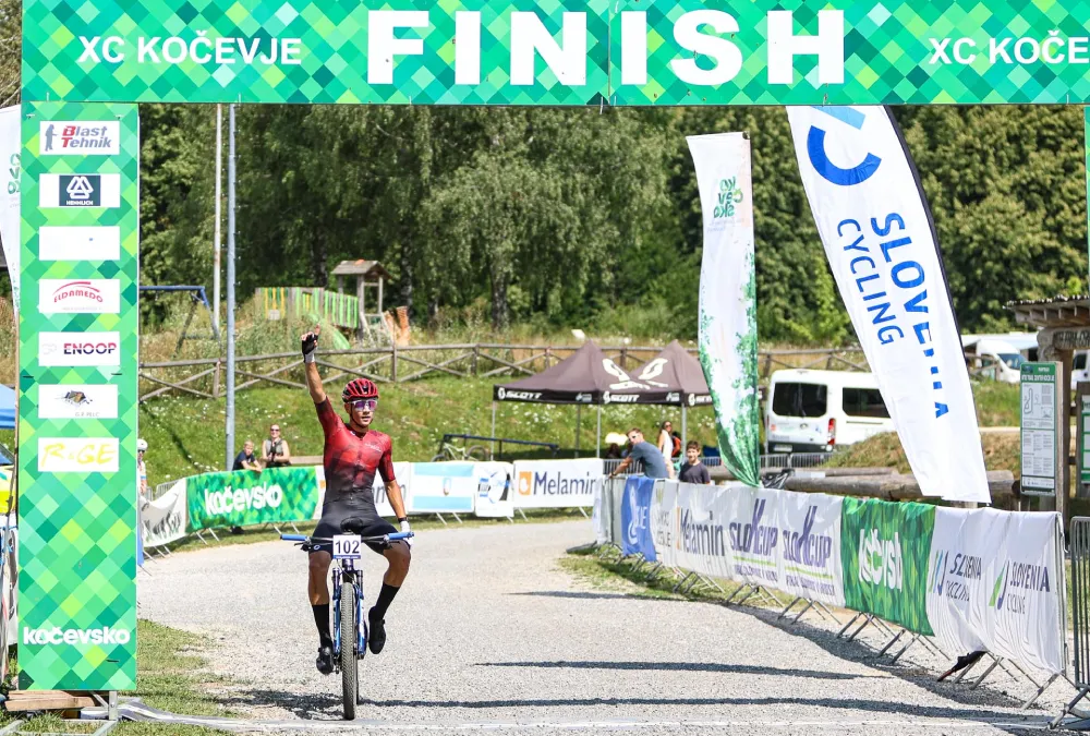 Calcitovci v Kočevju do 23 medalj in osmih naslovov državnih prvakov