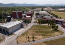 Novi objekt CČN Domžale-Kamnik za nadgradnjo sušenja blata. (Foto: Mitja Legat, avgust 2026)