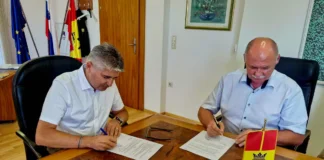 Podpisana pogodba za nadaljevanje gradnje Športnega parka Komenda