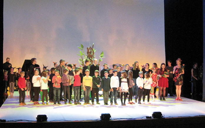 dve_pravljici_Kamnik